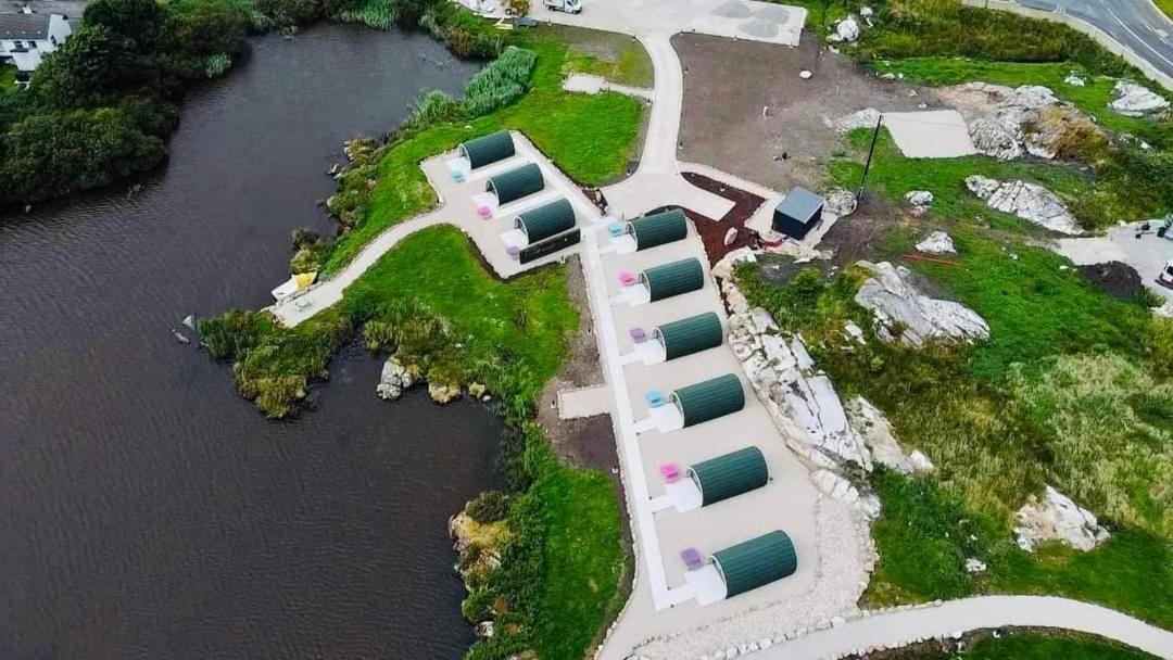 Wheelhousepods Glamping Hotel Donegal Town Buitenkant foto
